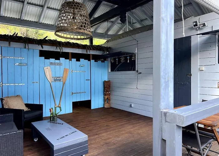Bungalow d\'une chambre a Capesterre de Marie Galante a 300 m de la plage avec vue sur la mer terrasse amenagee et wifi